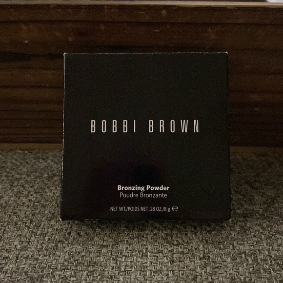 🆕 BOBBI BROWN Bronzing Powder (Deep 4) - Picture 6 of 11